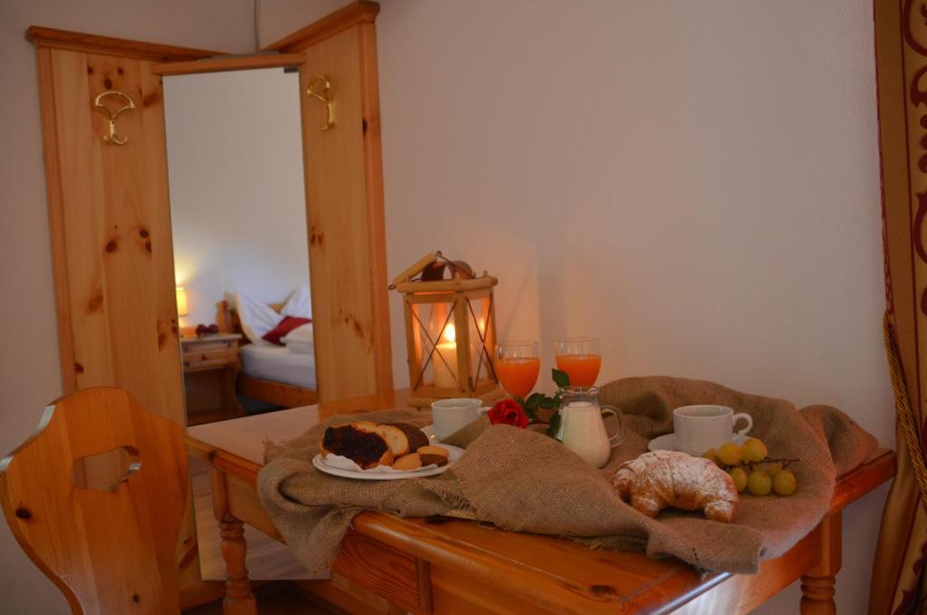 Chalet Al Faggio Vendégház Lenzumo di Concei Szoba fotó